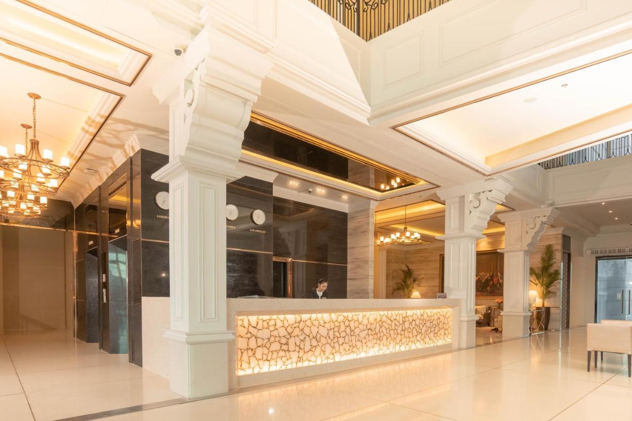 เดอะ โมนาร์ค โฮเต็ล Hotel Calasiao ภายนอก รูปภาพ